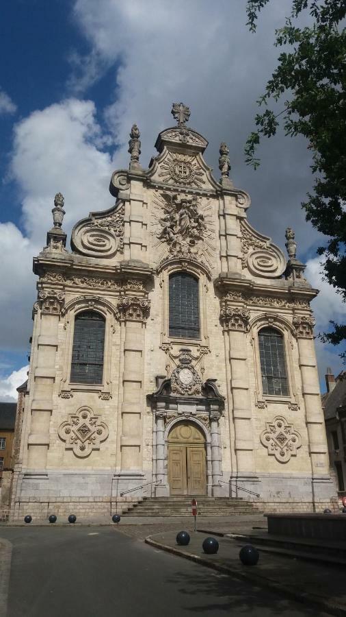 Suite 7 Du Temple 2 Chambres Sans Cuisine Cambrai Eksteriør billede